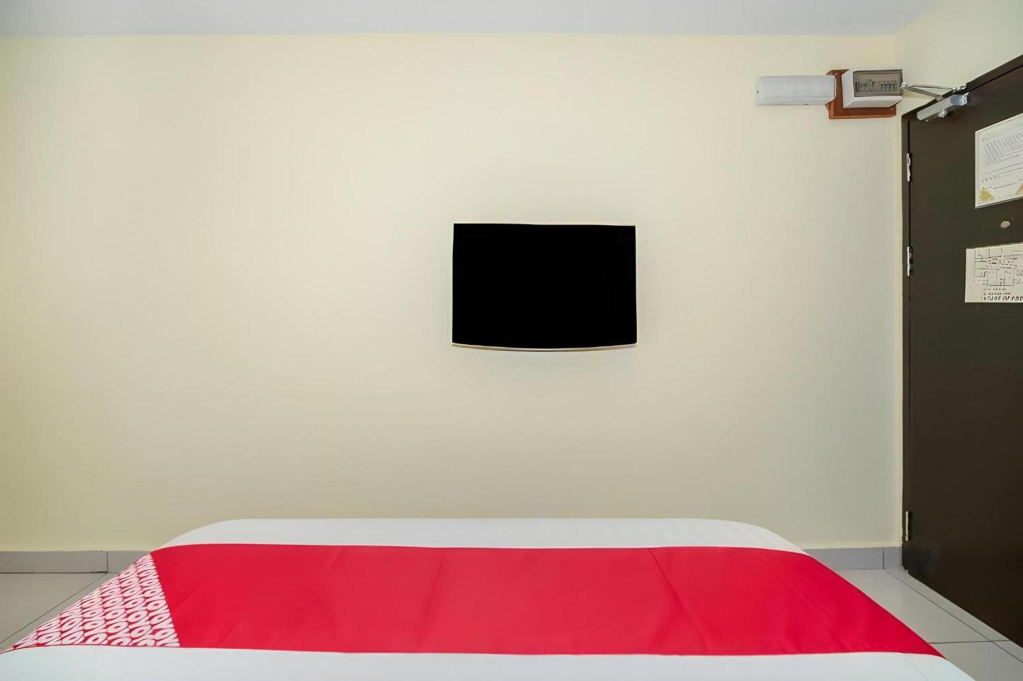 Super Oyo 89944 Stay Inn Kota Kinabalu Zewnętrze zdjęcie