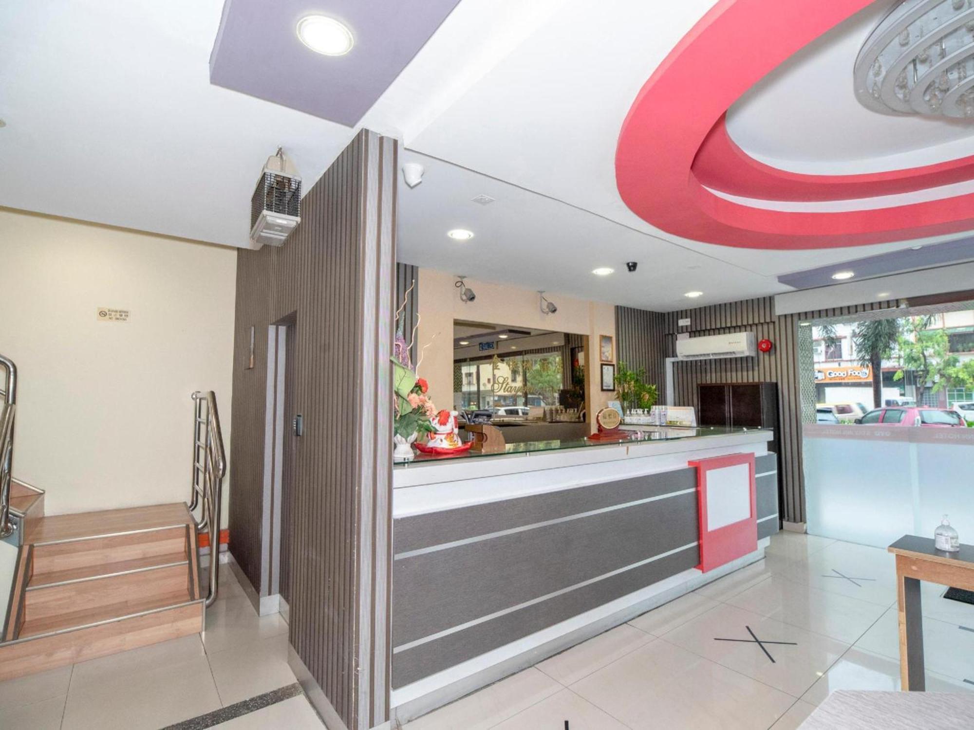 Super Oyo 89944 Stay Inn Kota Kinabalu Zewnętrze zdjęcie