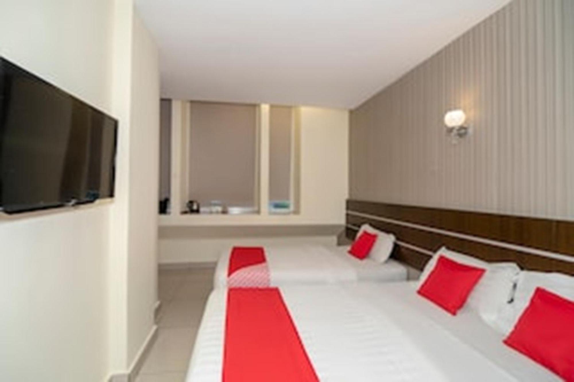 Super Oyo 89944 Stay Inn Kota Kinabalu Zewnętrze zdjęcie